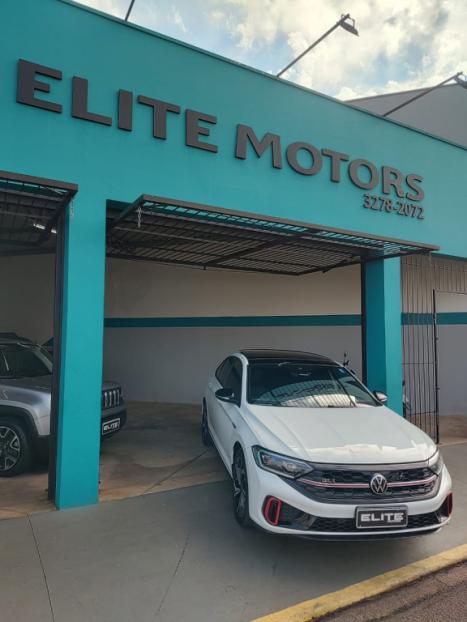 VOLKSWAGEN Jetta 2.0 4P 350 TSI GLI AUTOM�TICO DSG, Foto 2