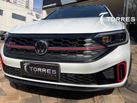 VOLKSWAGEN Jetta 2.0 4P 350 TSI GLI AUTOM�TICO DSG, Foto 2