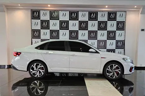 VOLKSWAGEN Jetta 2.0 4P 350 TSI GLI AUTOMÁTICO DSG, Foto 4