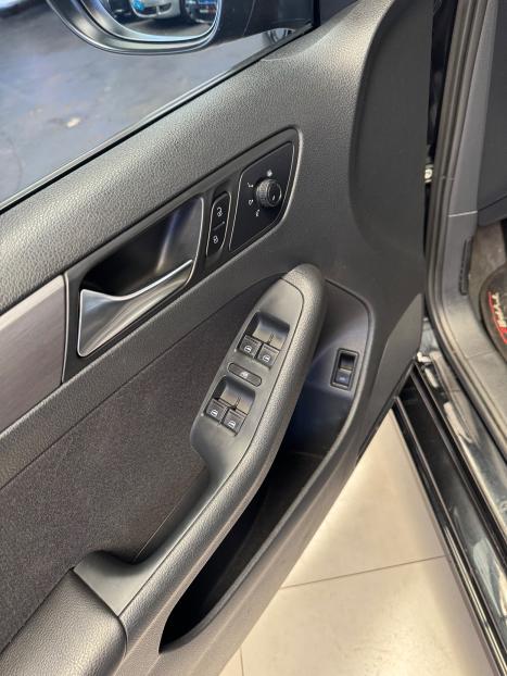 VOLKSWAGEN Jetta , Foto 7