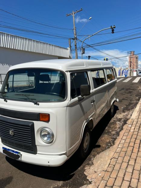 VOLKSWAGEN Kombi 1.4 FLEX STD 9 LUGARES, Foto 2