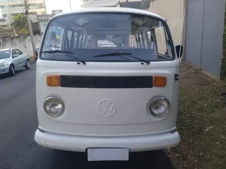 VOLKSWAGEN Kombi 1.6 STD 9 LUGARES, Foto 2 VOLKSWAGEN Kombi 1.6 STD 9 LUGARES, Foto 2