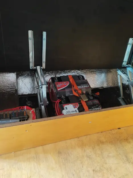 VOLKSWAGEN Kombi 1.6 TRAILER, Foto 18