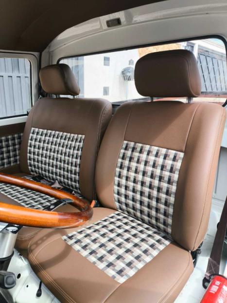 VOLKSWAGEN Kombi Furgão 1.6, Foto 9