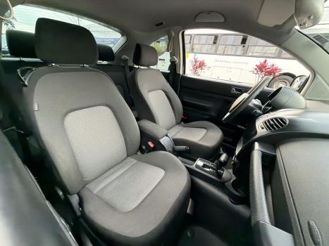 VOLKSWAGEN New Beetle 2.0 MI AUTOM�TICO, Foto 6