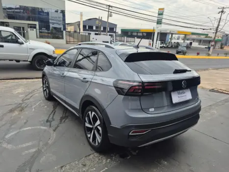 VOLKSWAGEN Nivus 1.0 4P FLEX 200 TSI HIGHLINE TURBO AUTOMTICO, Foto 2