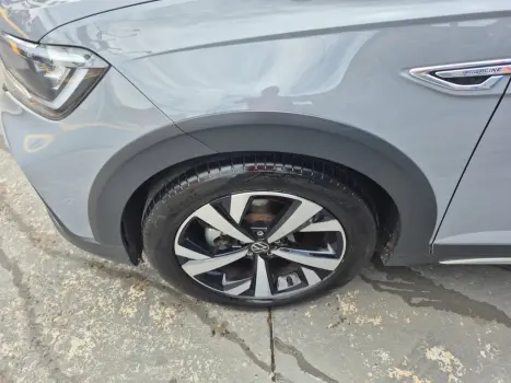 VOLKSWAGEN Nivus 1.0 4P FLEX 200 TSI HIGHLINE TURBO AUTOMTICO, Foto 6