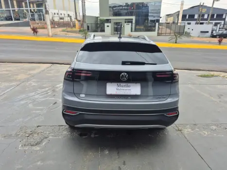 VOLKSWAGEN Nivus 1.0 4P FLEX 200 TSI HIGHLINE TURBO AUTOMTICO, Foto 9
