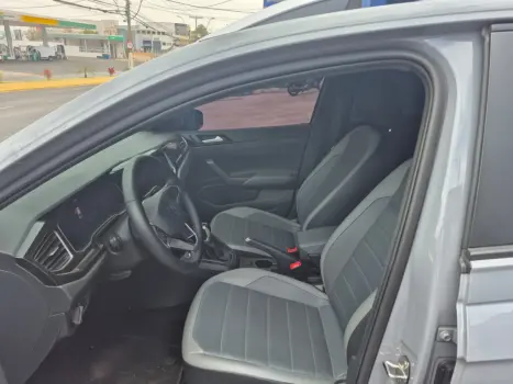 VOLKSWAGEN Nivus 1.0 4P FLEX 200 TSI HIGHLINE TURBO AUTOMTICO, Foto 11