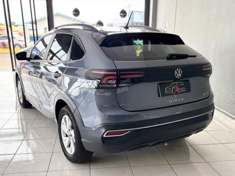 VOLKSWAGEN Nivus 1.0 4P FLEX 200 TSI COMFORTLINE TURBO AUTOMTICO, Foto 4
