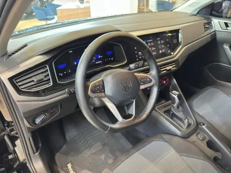 VOLKSWAGEN Nivus 1.0 4P FLEX 200 TSI COMFORTLINE TURBO AUTOMTICO, Foto 4