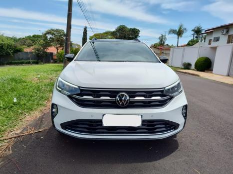 VOLKSWAGEN Nivus 1.0 4P FLEX 200 TSI HIGHLINE TURBO AUTOMTICO, Foto 2