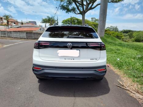 VOLKSWAGEN Nivus 1.0 4P FLEX 200 TSI HIGHLINE TURBO AUTOMTICO, Foto 6