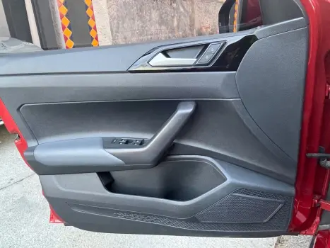 VOLKSWAGEN Nivus 1.0 4P FLEX 200 TSI HIGHLINE TURBO AUTOMTICO, Foto 17