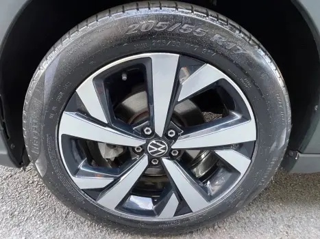 VOLKSWAGEN Nivus 1.0 4P FLEX 200 TSI HIGHLINE TURBO AUTOMTICO, Foto 22