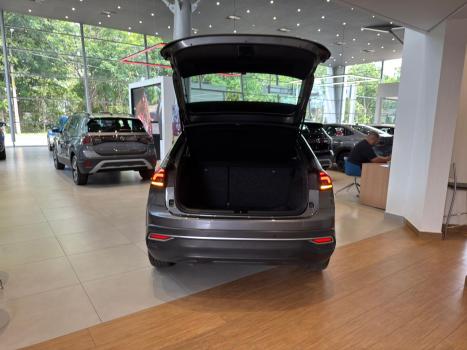 VOLKSWAGEN Nivus 1.0 4P FLEX 200 TSI COMFORTLINE TURBO AUTOM�TICO, Foto 12