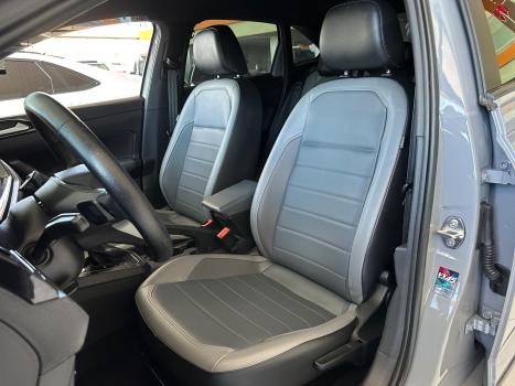 VOLKSWAGEN Nivus 1.0 4P FLEX 200 TSI HIGHLINE TURBO AUTOM�TICO, Foto 10