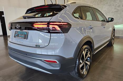 VOLKSWAGEN Nivus 1.0 4P FLEX 200 TSI HIGHLINE TURBO AUTOM�TICO, Foto 9