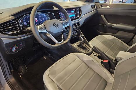 VOLKSWAGEN Nivus 1.0 4P FLEX 200 TSI HIGHLINE TURBO AUTOM�TICO, Foto 13