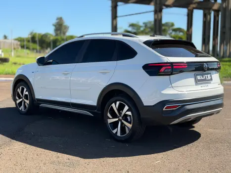 VOLKSWAGEN Nivus 1.0 4P FLEX 200 TSI HIGHLINE TURBO AUTOM�TICO, Foto 11