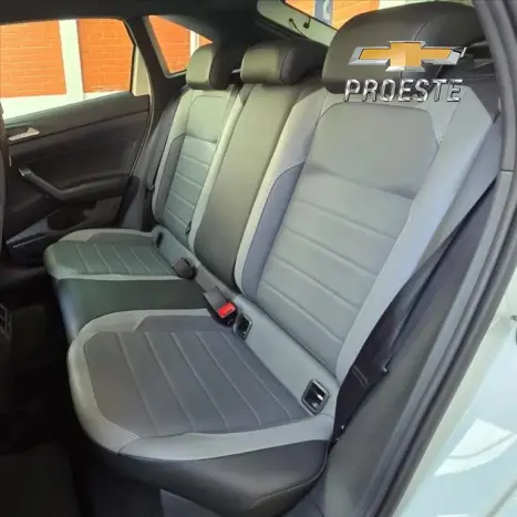 VOLKSWAGEN Nivus 1.0 4P FLEX 200 TSI HIGHLINE TURBO AUTOM�TICO, Foto 6