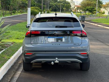 VOLKSWAGEN Nivus 1.0 4P FLEX 200 TSI HIGHLINE TURBO AUTOM�TICO, Foto 9