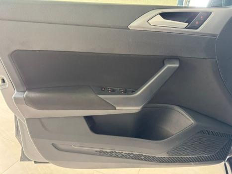 VOLKSWAGEN Nivus 1.0 4P FLEX 200 TSI COMFORTLINE TURBO AUTOM�TICO, Foto 9