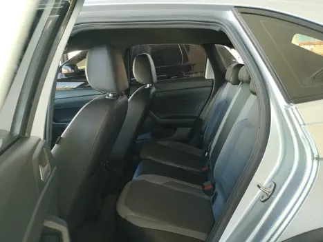 VOLKSWAGEN Nivus 1.0 4P FLEX 200 TSI HIGHLINE TURBO AUTOM�TICO, Foto 10