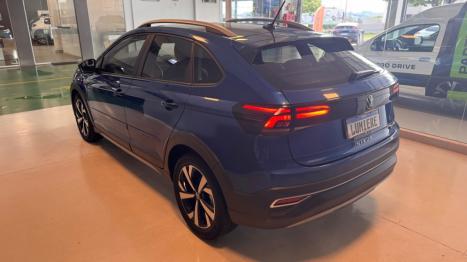 VOLKSWAGEN Nivus 1.0 4P FLEX 200 TSI HIGHLINE TURBO AUTOM�TICO, Foto 4