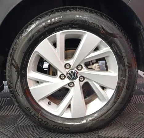 VOLKSWAGEN Nivus 1.0 4P FLEX 200 TSI COMFORTLINE TURBO AUTOM�TICO, Foto 11