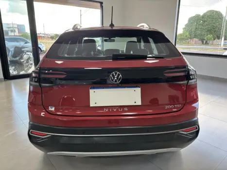VOLKSWAGEN Nivus 1.0 4P FLEX 200 TSI HIGHLINE TURBO AUTOM�TICO, Foto 9