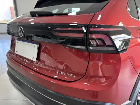 VOLKSWAGEN Nivus 1.0 4P FLEX 200 TSI HIGHLINE TURBO AUTOM�TICO, Foto 12