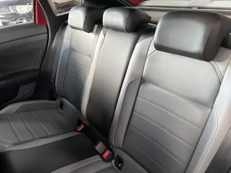 VOLKSWAGEN Nivus 1.0 4P FLEX 200 TSI HIGHLINE TURBO AUTOM�TICO, Foto 21