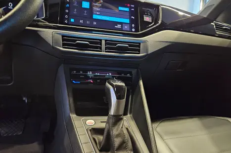 VOLKSWAGEN Nivus 1.0 4P FLEX 200 TSI HIGHLINE TURBO AUTOM�TICO, Foto 15