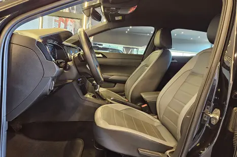 VOLKSWAGEN Nivus 1.0 4P FLEX 200 TSI HIGHLINE TURBO AUTOM�TICO, Foto 18