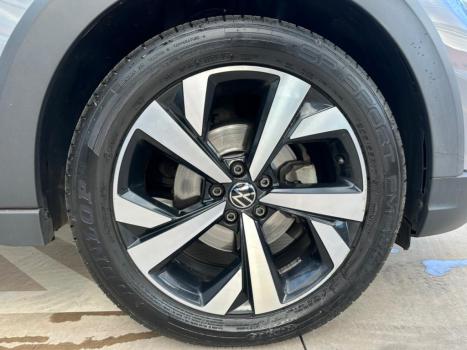 VOLKSWAGEN Nivus 1.0 4P FLEX 200 TSI HIGHLINE TURBO AUTOM�TICO, Foto 8