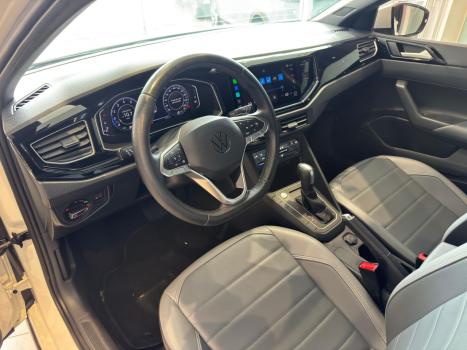 VOLKSWAGEN Nivus 1.0 4P FLEX 200 TSI HIGHLINE TURBO AUTOM�TICO, Foto 4