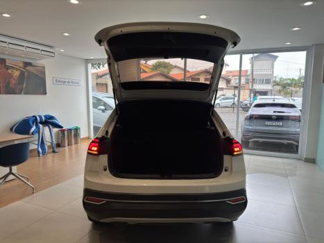 VOLKSWAGEN Nivus 1.0 4P FLEX 200 TSI HIGHLINE TURBO AUTOM�TICO, Foto 12