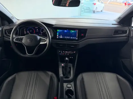 VOLKSWAGEN Nivus 1.0 4P FLEX 200 TSI HIGHLINE TURBO AUTOM�TICO, Foto 8