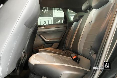 VOLKSWAGEN Nivus 1.0 4P FLEX 200 TSI HIGHLINE TURBO AUTOM�TICO, Foto 13