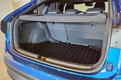 VOLKSWAGEN Nivus 1.0 4P FLEX 200 TSI HIGHLINE TURBO AUTOM�TICO, Foto 11