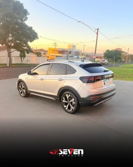 VOLKSWAGEN Nivus 1.0 4P FLEX 200 TSI HIGHLINE TURBO AUTOM�TICO, Foto 3