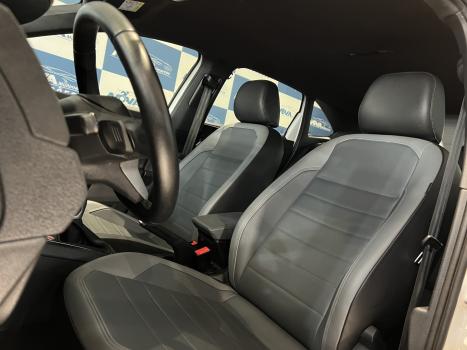 VOLKSWAGEN Nivus 1.0 4P FLEX 200 TSI HIGHLINE TURBO AUTOM�TICO, Foto 8