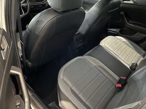 VOLKSWAGEN Nivus 1.0 4P FLEX 200 TSI HIGHLINE TURBO AUTOM�TICO, Foto 9