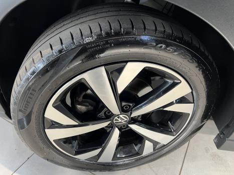 VOLKSWAGEN Nivus 1.0 4P FLEX 200 TSI HIGHLINE TURBO AUTOM�TICO, Foto 11