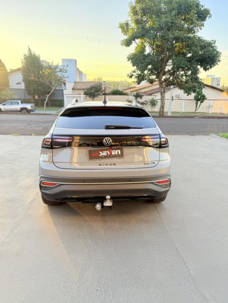 VOLKSWAGEN Nivus 1.0 4P FLEX 200 TSI HIGHLINE TURBO AUTOM�TICO, Foto 5