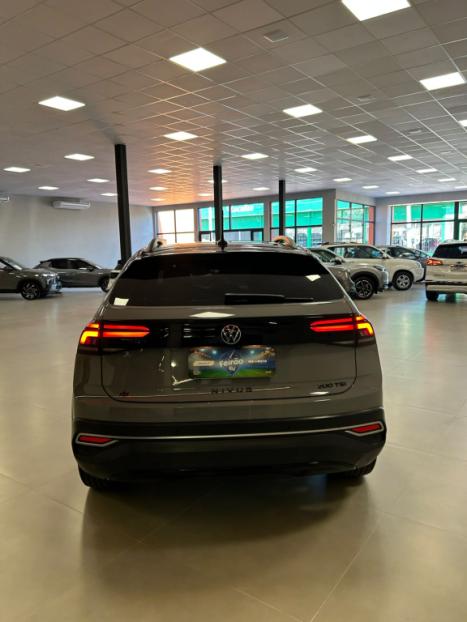 VOLKSWAGEN Nivus 1.0 4P FLEX 200 TSI HIGHLINE TURBO AUTOM�TICO, Foto 8