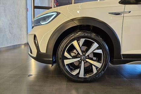 VOLKSWAGEN Nivus 1.0 4P FLEX 200 TSI HIGHLINE TURBO AUTOM�TICO, Foto 11