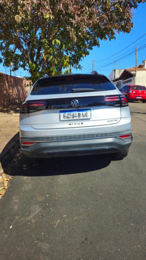 VOLKSWAGEN Nivus 1.0 4P FLEX 200 TSI HIGHLINE TURBO AUTOM�TICO, Foto 2