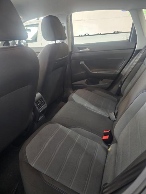 VOLKSWAGEN Nivus 1.0 4P FLEX 200 TSI COMFORTLINE TURBO AUTOMÁTICO, Foto 3